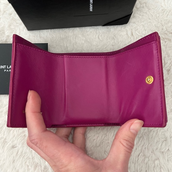 YSL Cassandra Trifold Wallet - Picture 16 of 17